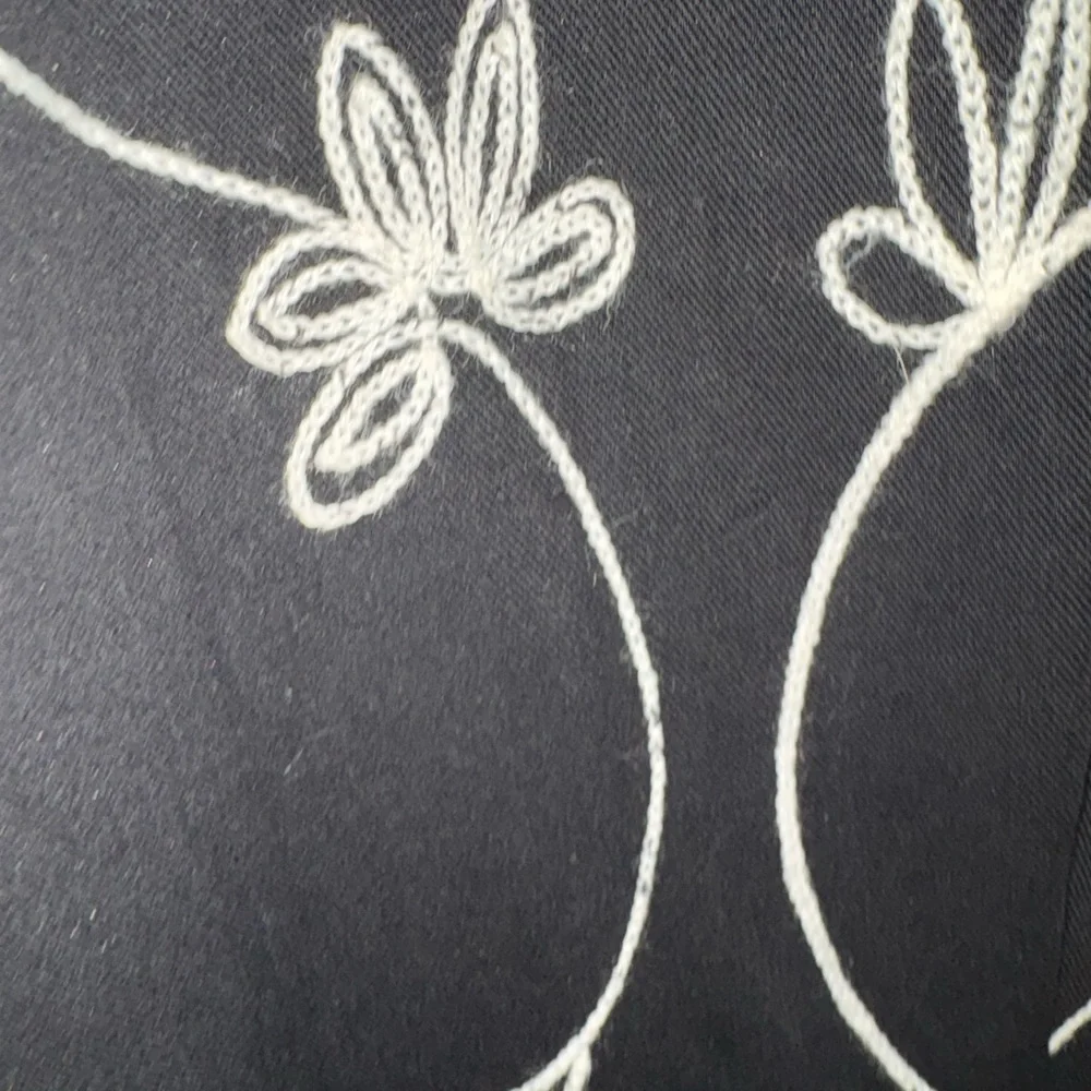 HUE Black and White Embroidered Pants - Picture 5 of 5
